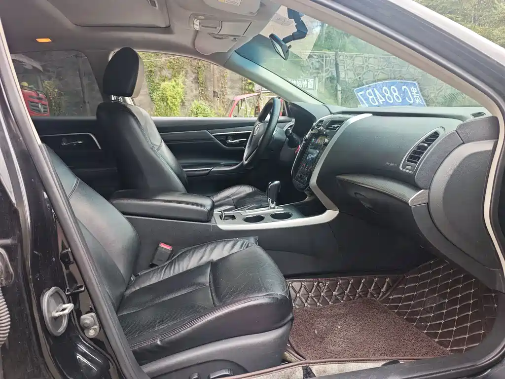 Nissan Teana — миниатюра 4