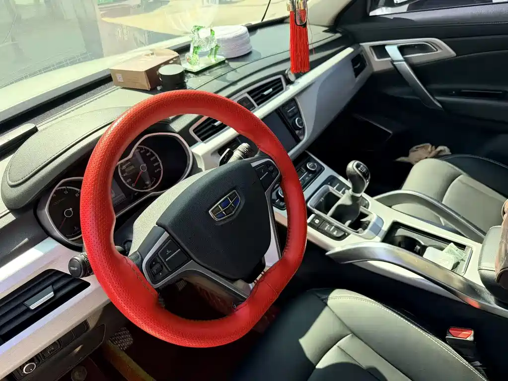 Geely Boyue — миниатюра 2