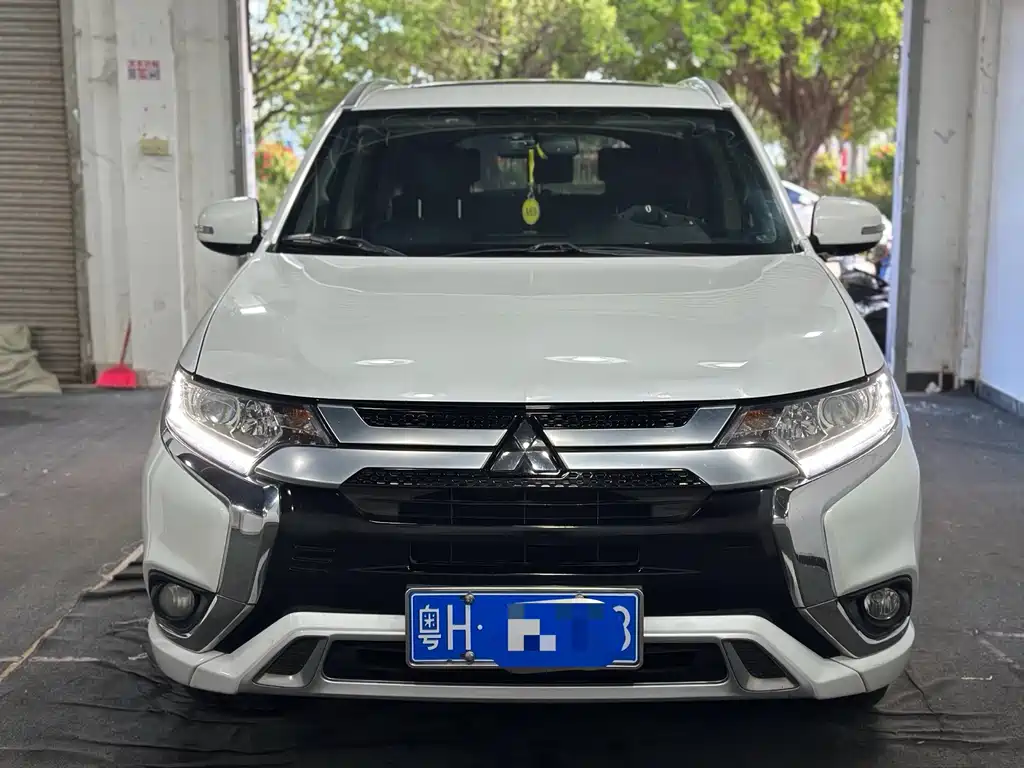 Mitsubishi Outlander 2.0L 2WD Enjoy Edition 5 seats, фото 2