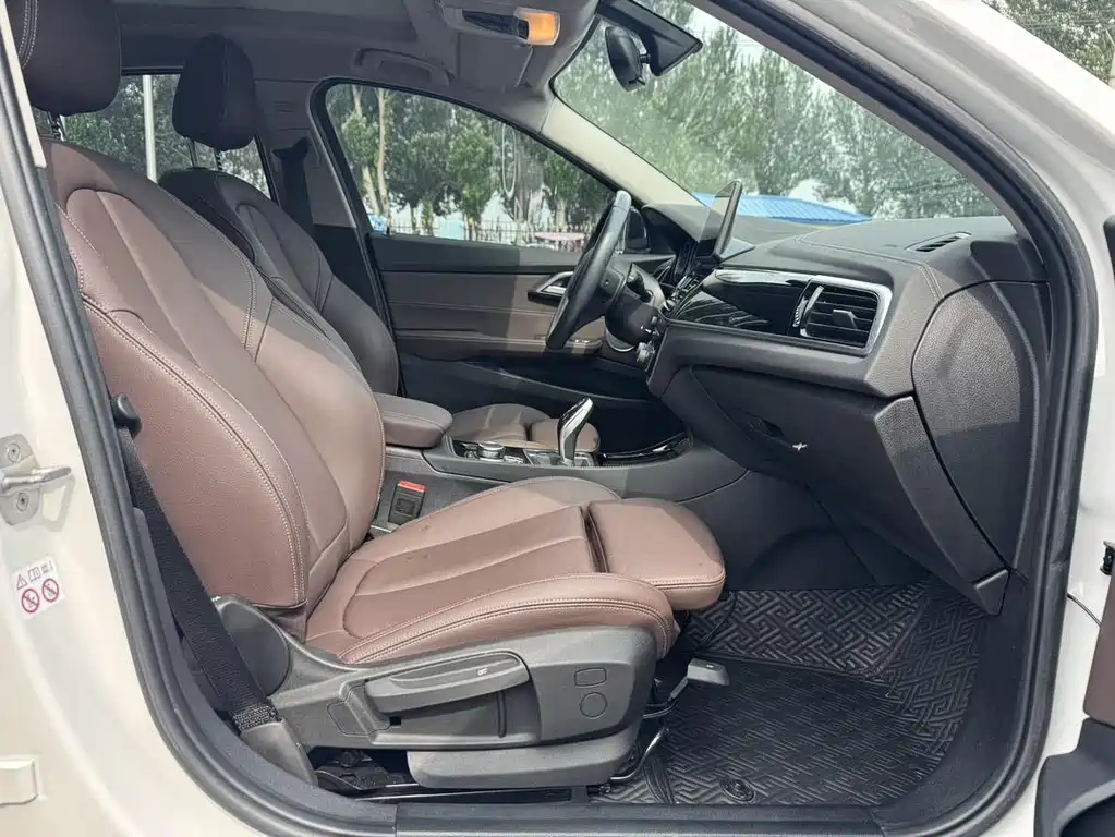 BMW 1 Series — миниатюра 11