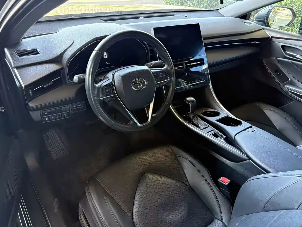 Toyota Avalon — миниатюра 10