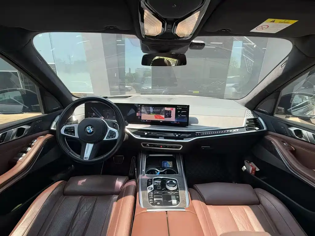 BMW X7 2023 xDrive40i Premium M Sport