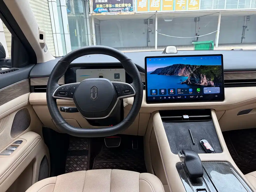AITO AITO M7 — миниатюра 4