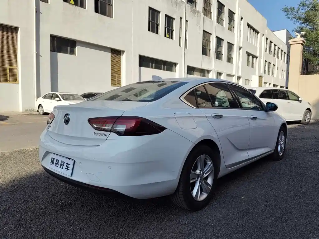Buick Regal — миниатюра 9