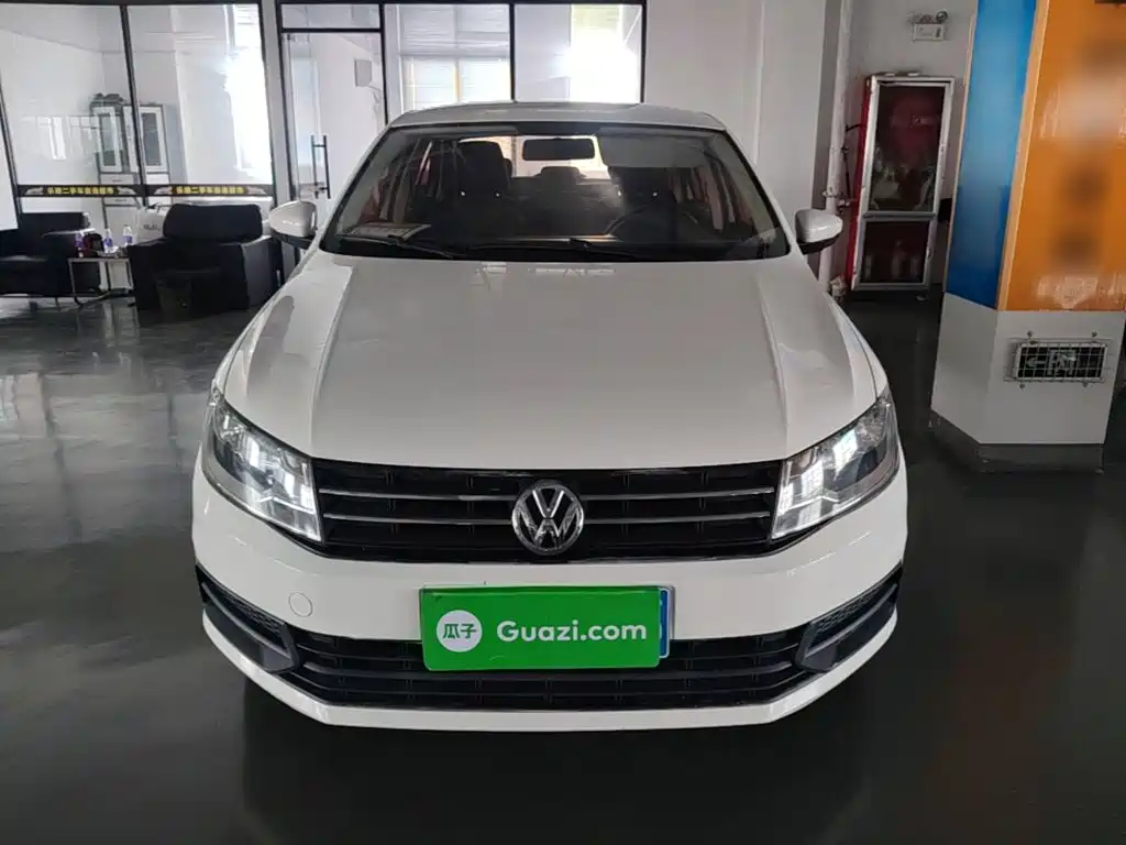 Volkswagen Santana — миниатюра 3
