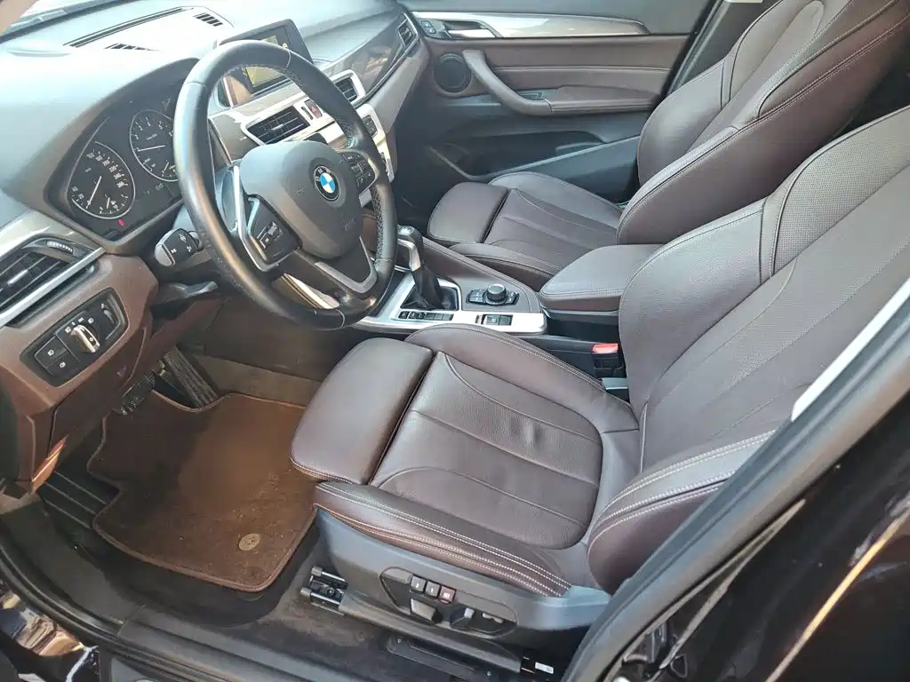 BMW X1 — миниатюра 13