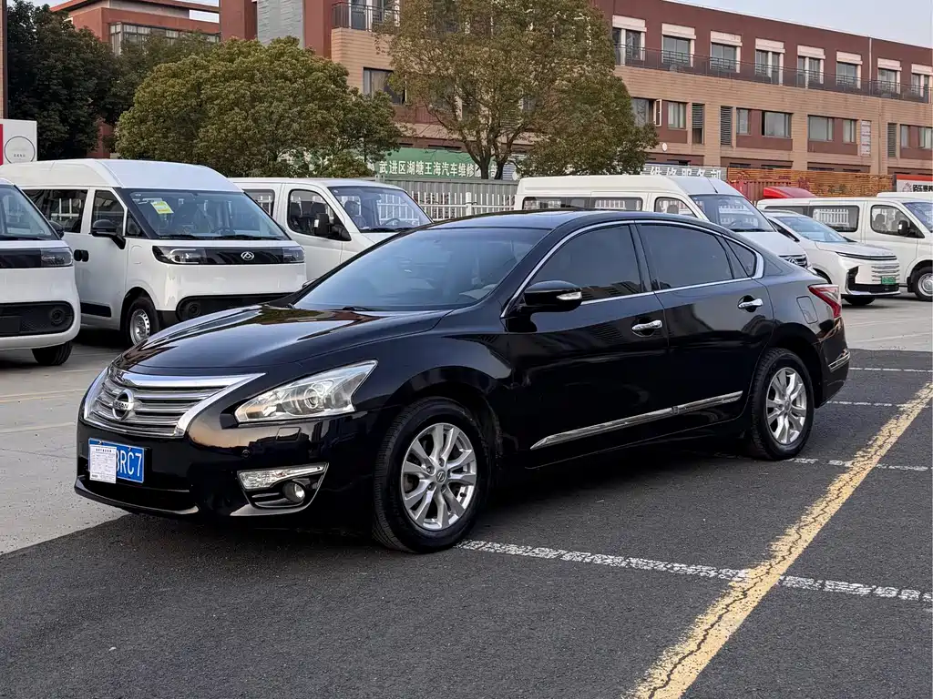 Nissan Teana 2014