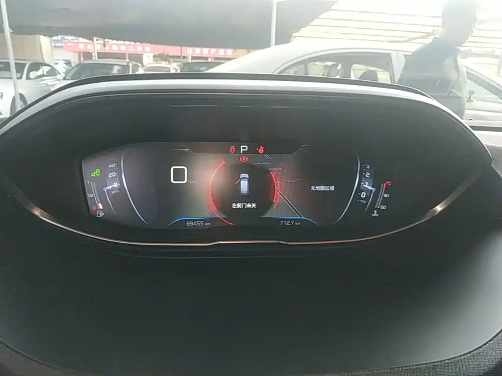 Peugeot 4008 — миниатюра 12