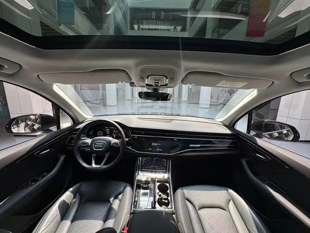 Audi Q7 — миниатюра 15