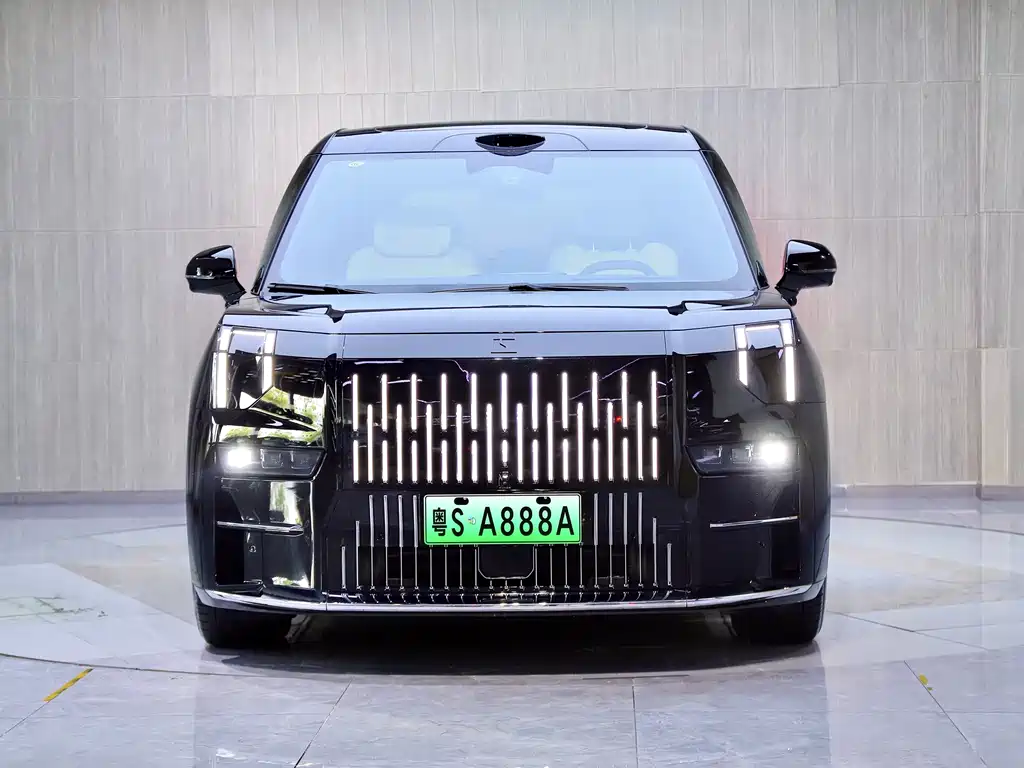 Zeekr 009 2024 мест 108kWh