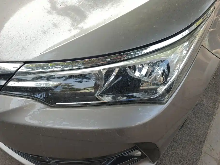 Toyota Corolla — миниатюра 5