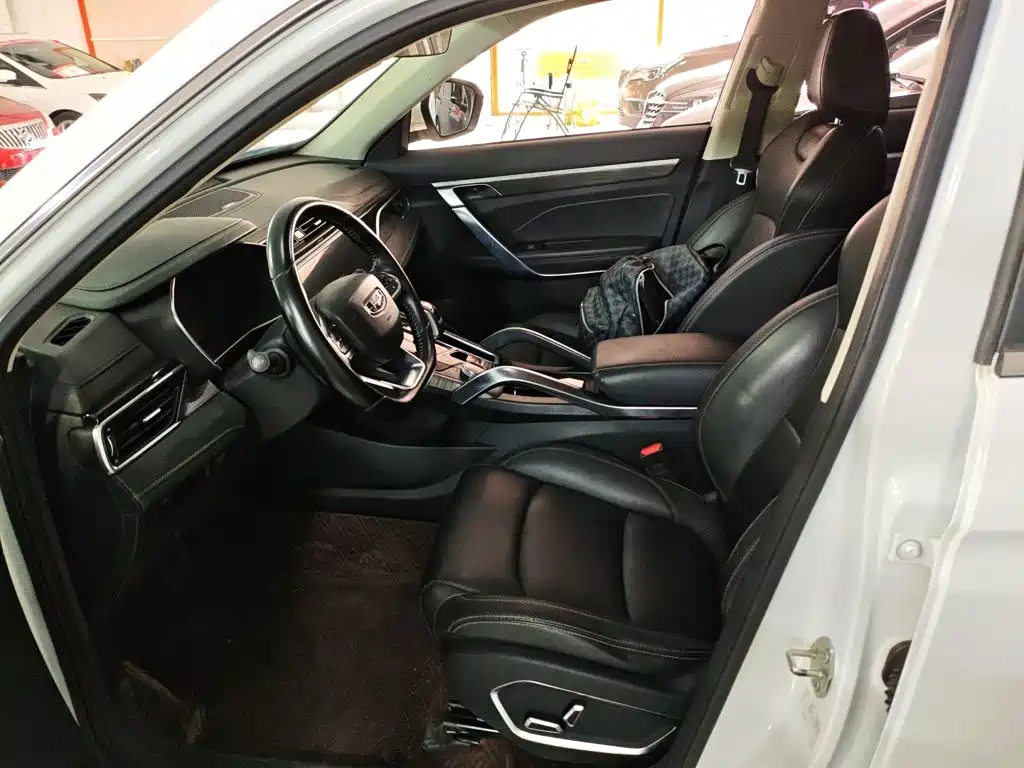 Geely Boyue — миниатюра 15