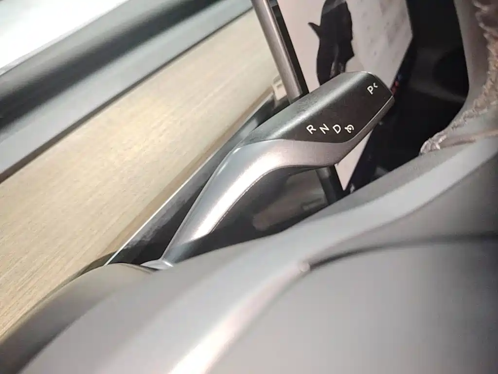 Tesla Model Y — фотографии объявления, Фото 14