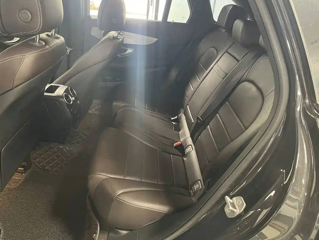 Mercedes-Benz GLC — миниатюра 5