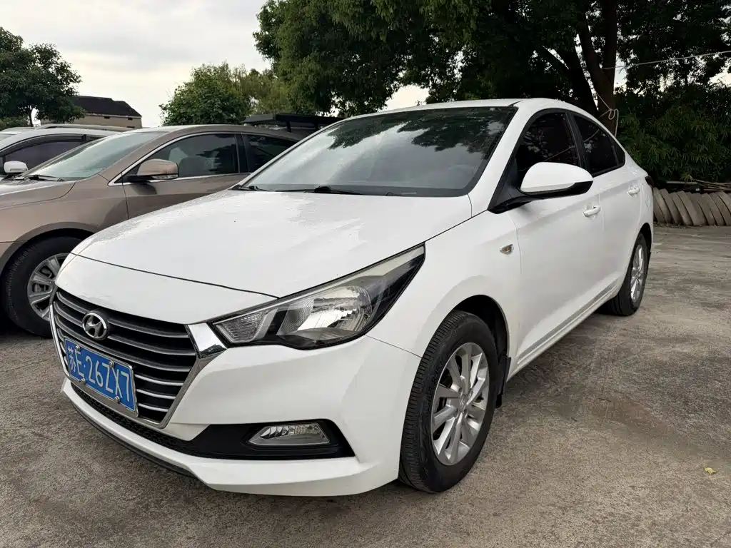 Hyundai Verna