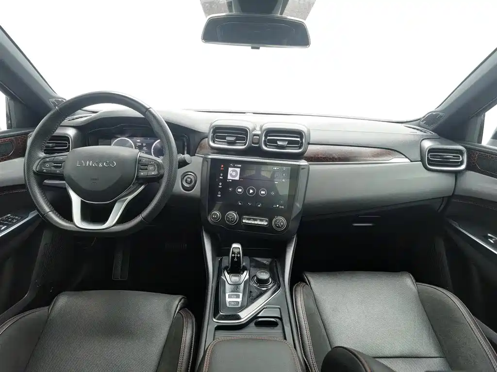 Lynk & Co 03 2019 1.5TD DCT VI