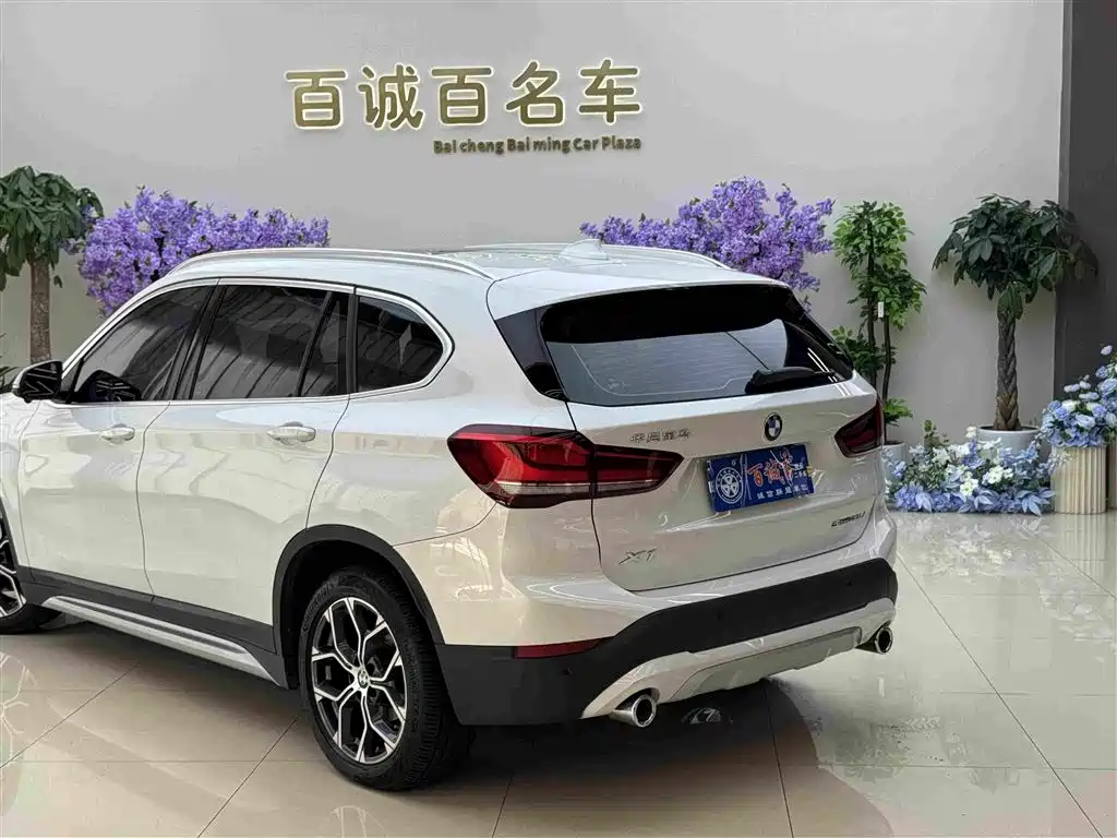 BMW X1 2022 sDrive20Li Premium