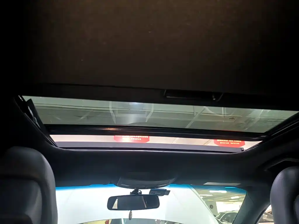 Lincoln MKZ — миниатюра 18