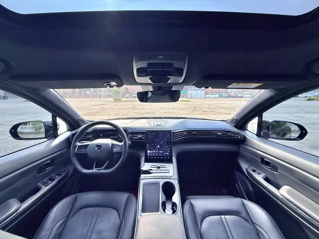 NIO ES6 — миниатюра 13