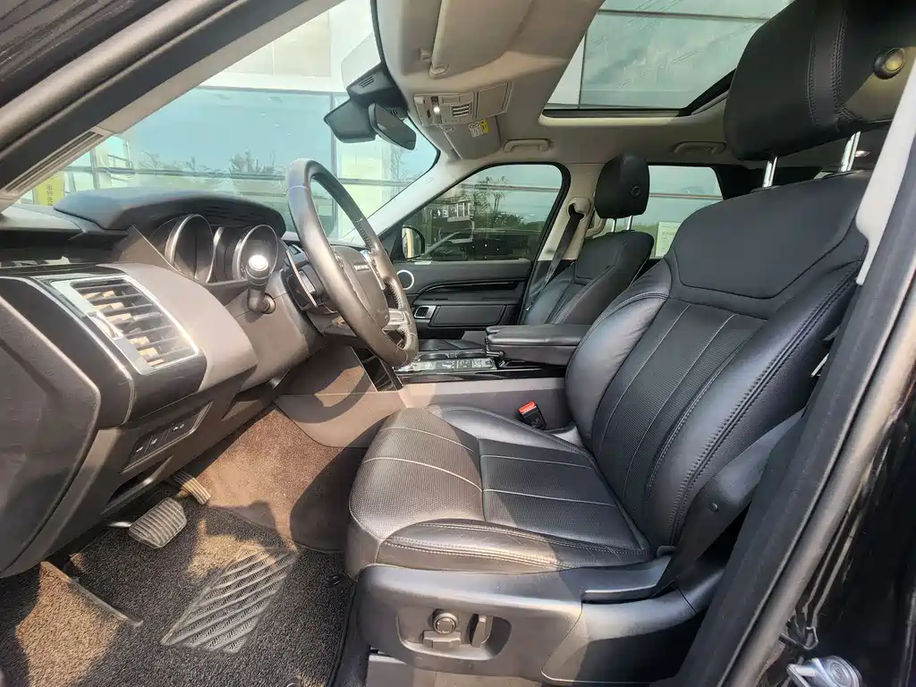 Land Rover Discovery 2017 3.0 SC V6 SE