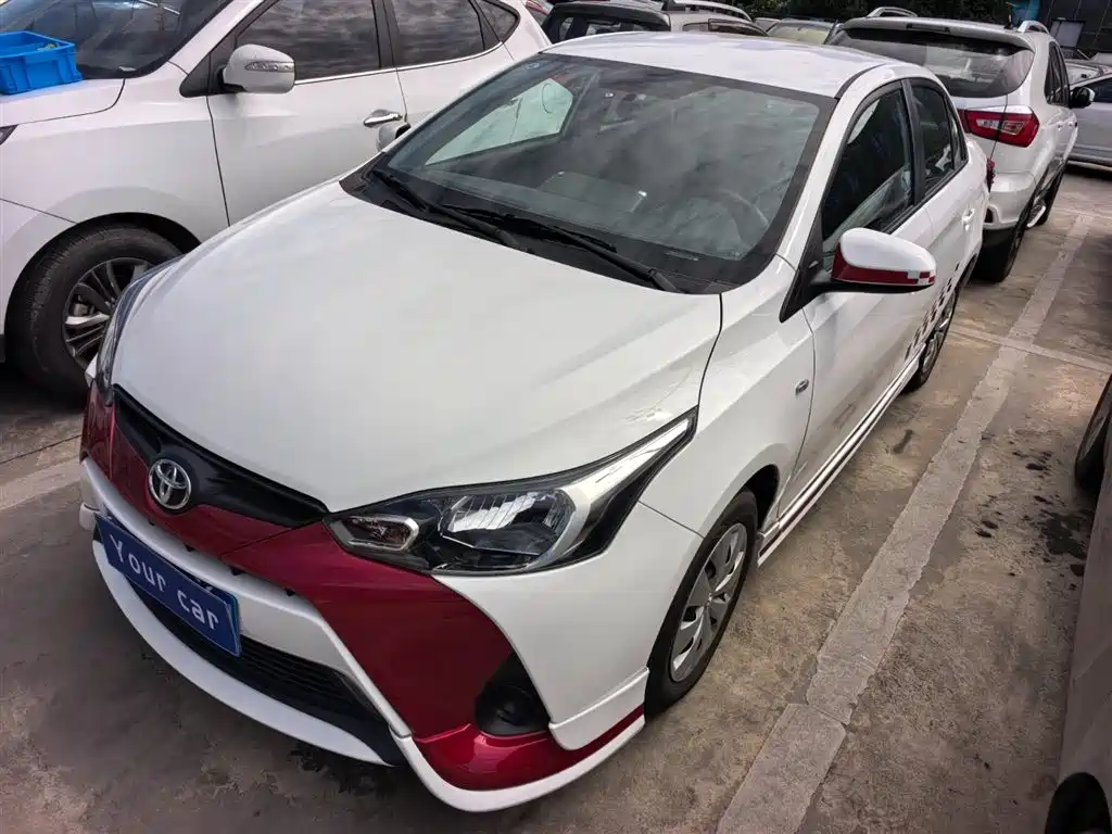 Купить Toyota Yaris L