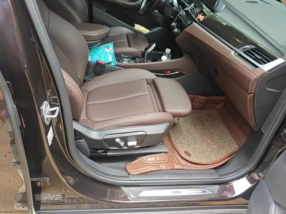 BMW X1 — миниатюра 8
