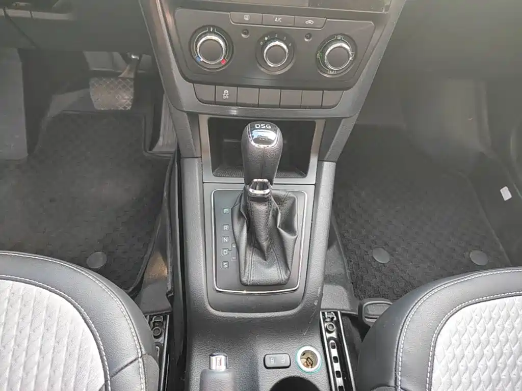 Skoda Yeti — миниатюра 14
