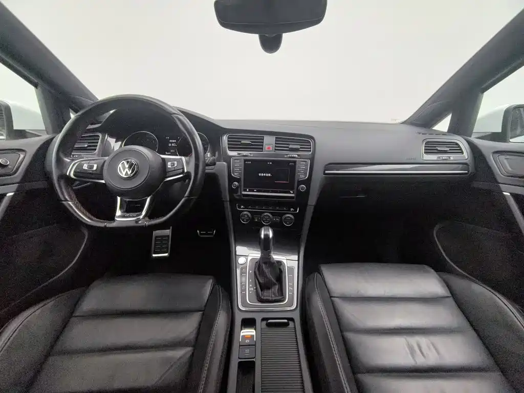 Volkswagen Golf GTI — миниатюра 5