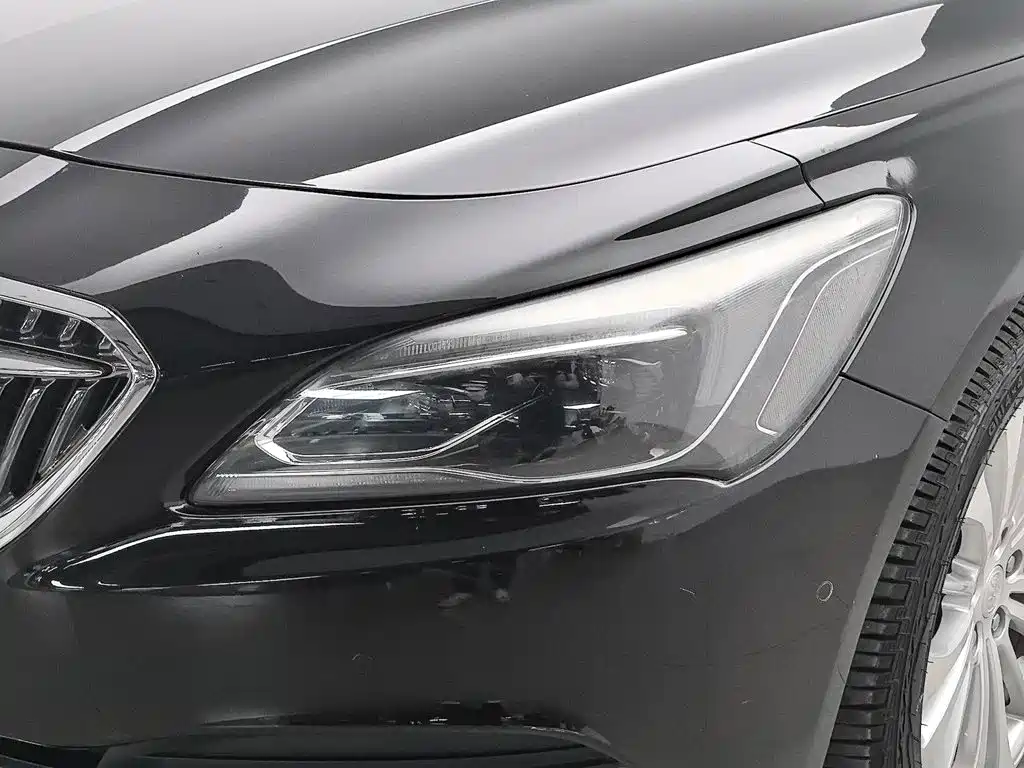 Buick LaCrosse — миниатюра 7