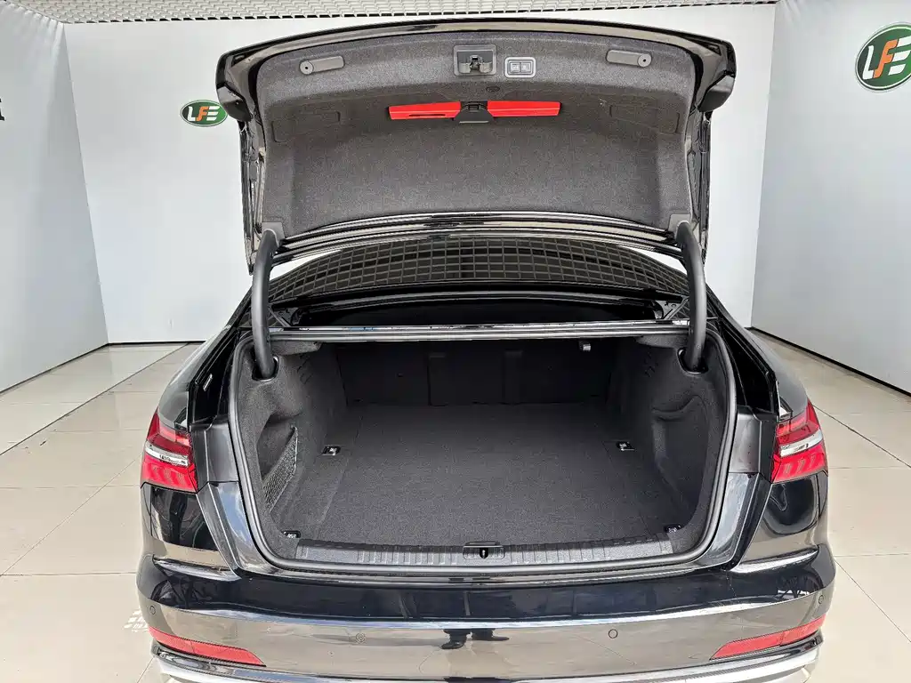 Audi A6L — миниатюра 28