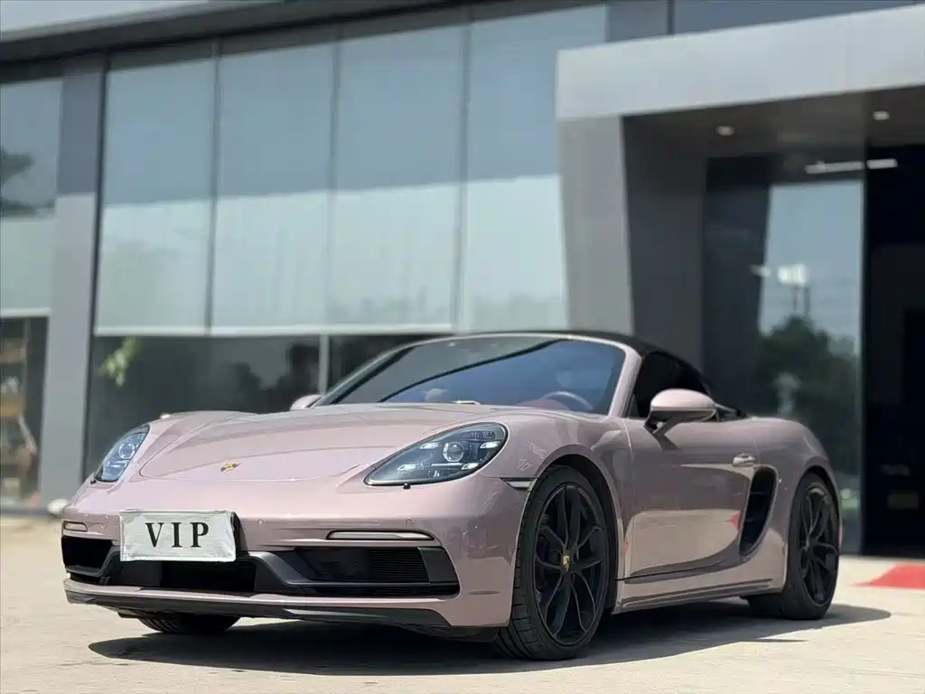 Купить Porsche 718