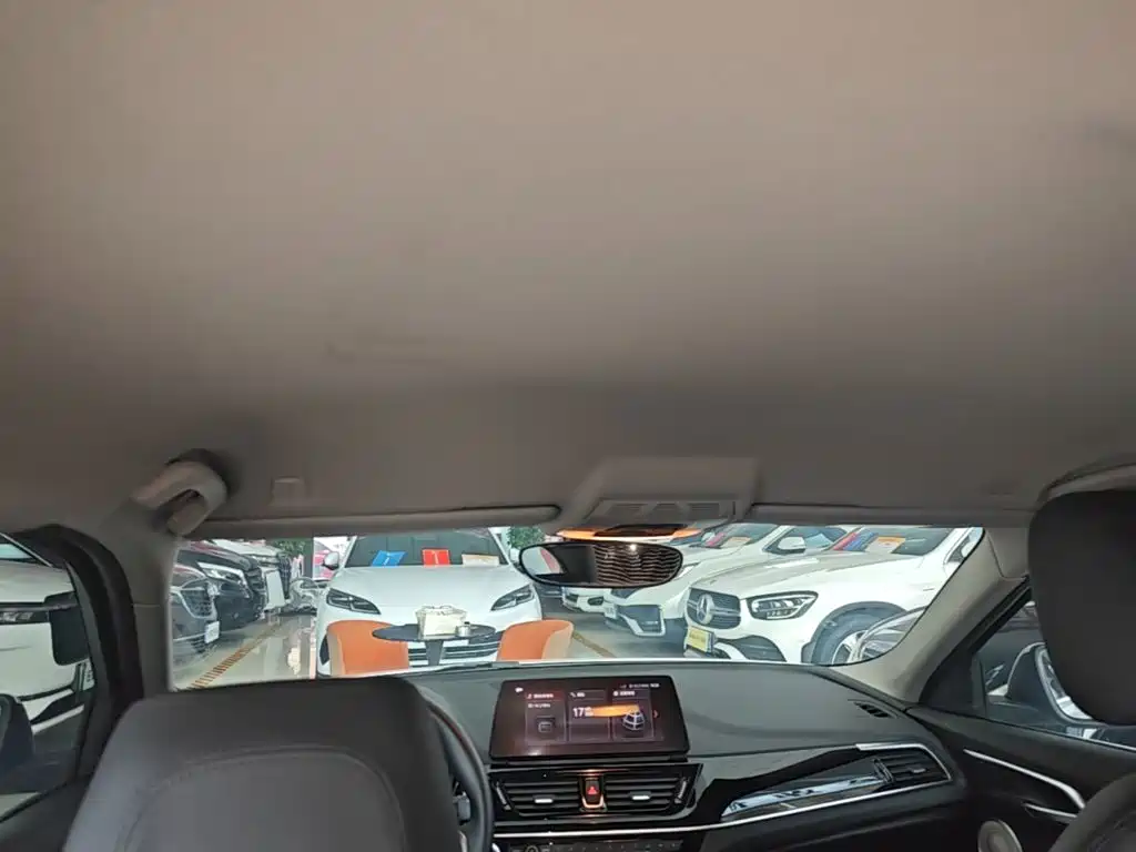 BMW 1 Series — миниатюра 18