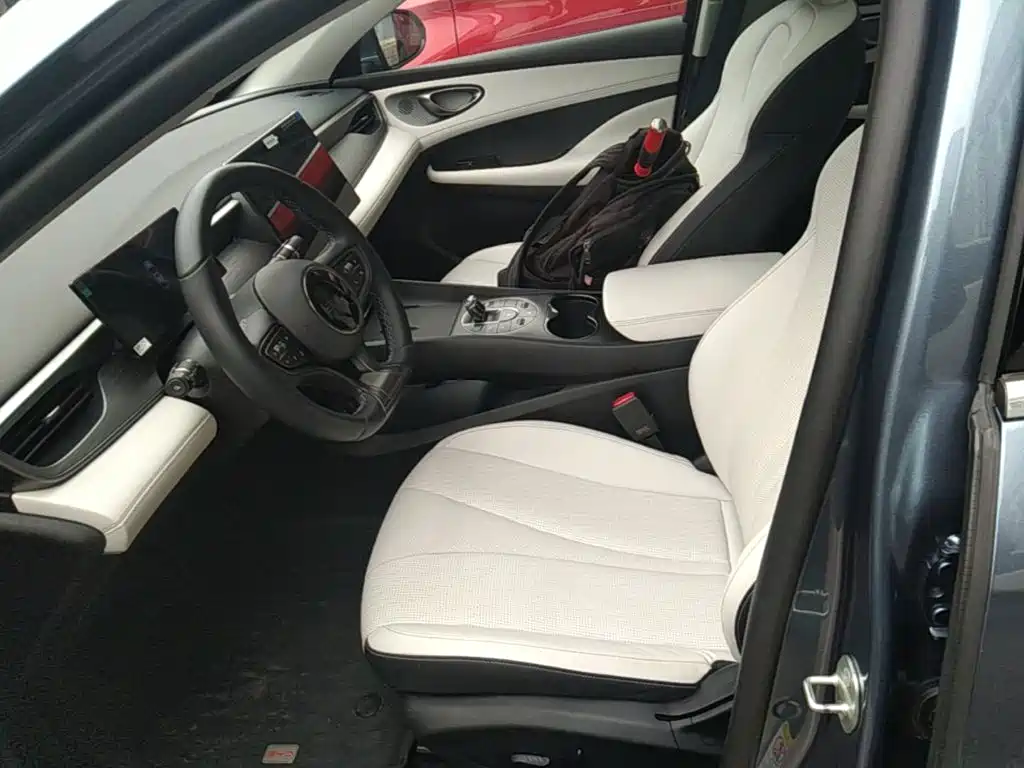 BYD Seal 05 DM-i — миниатюра 15