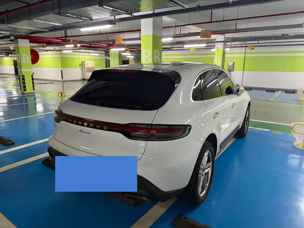 Porsche Macan — миниатюра 9