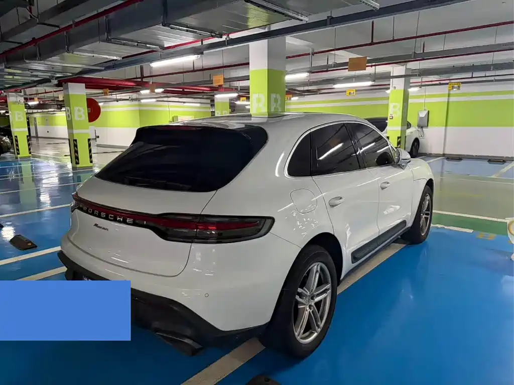 Porsche Macan — миниатюра 10