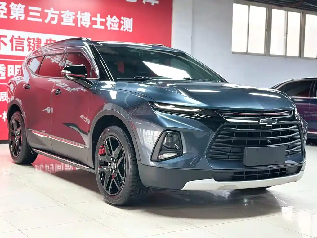 Chevrolet Blazer — миниатюра 2