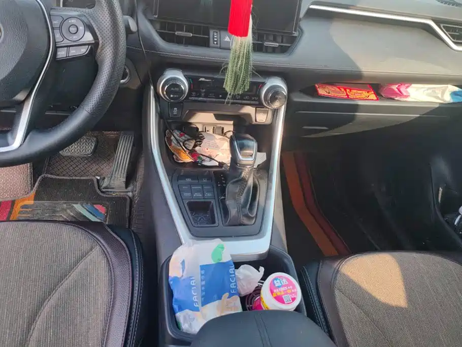 Toyota Wildlander — миниатюра 16