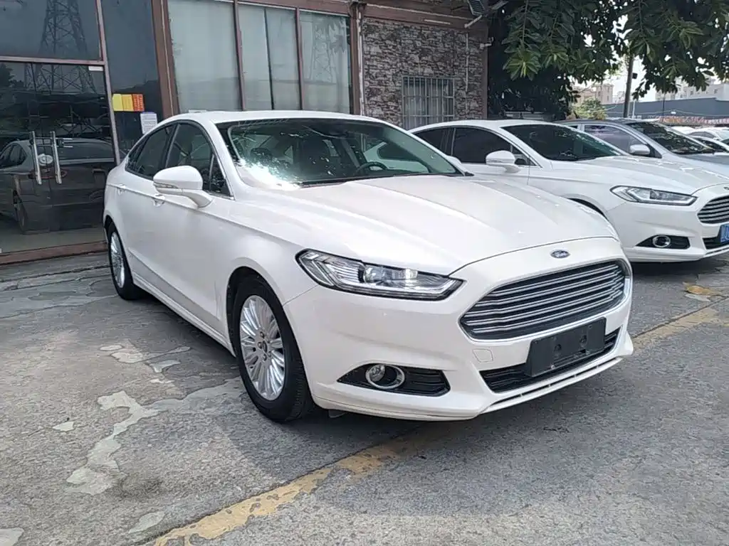Ford Mondeo — миниатюра 4