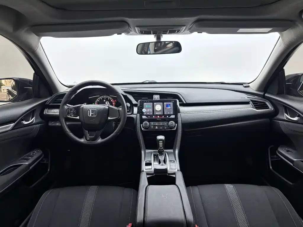 Honda Civic — миниатюра 13