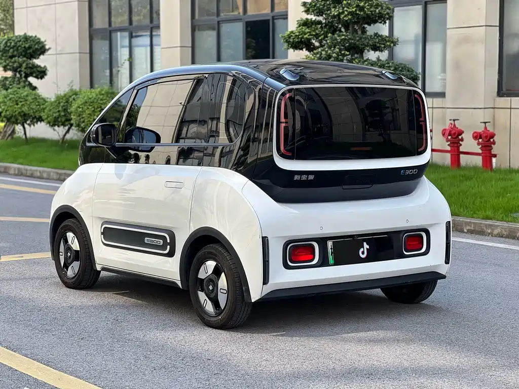 Baojun E300 — миниатюра 7