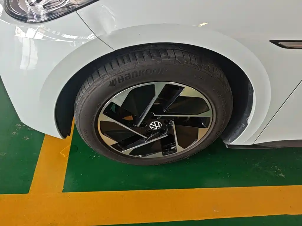 Volkswagen ID.3 — миниатюра 23