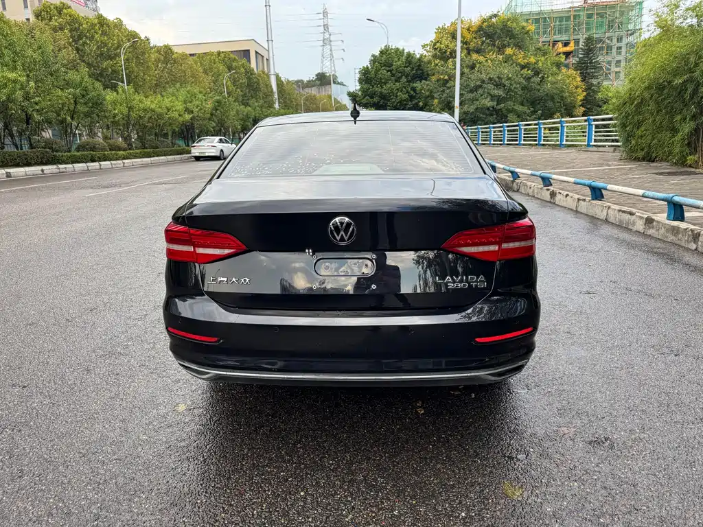 Volkswagen Lavida — миниатюра 8