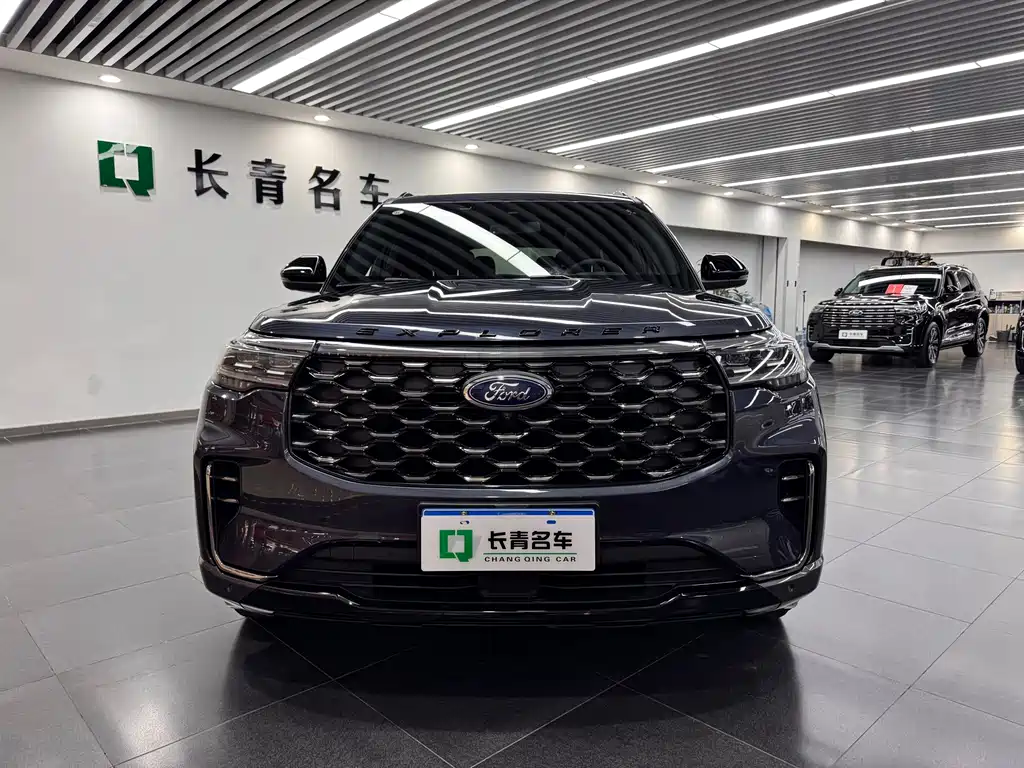 Ford Explorer — миниатюра 2