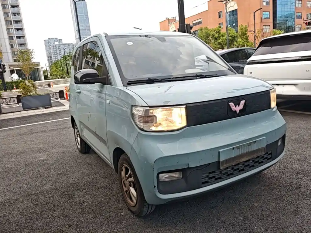 Wuling MINIEV — миниатюра 4