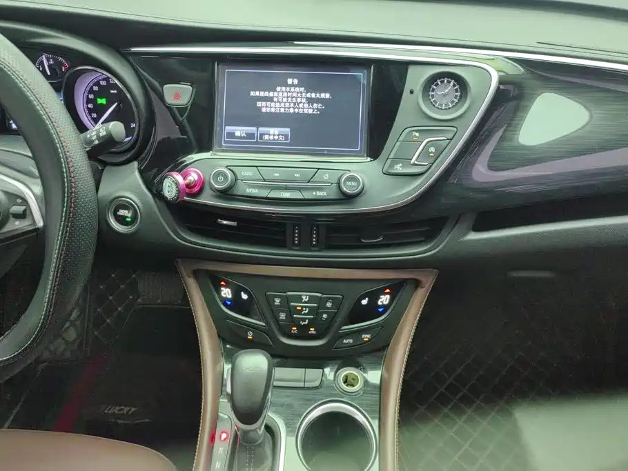 Buick Envision Plus — миниатюра 13
