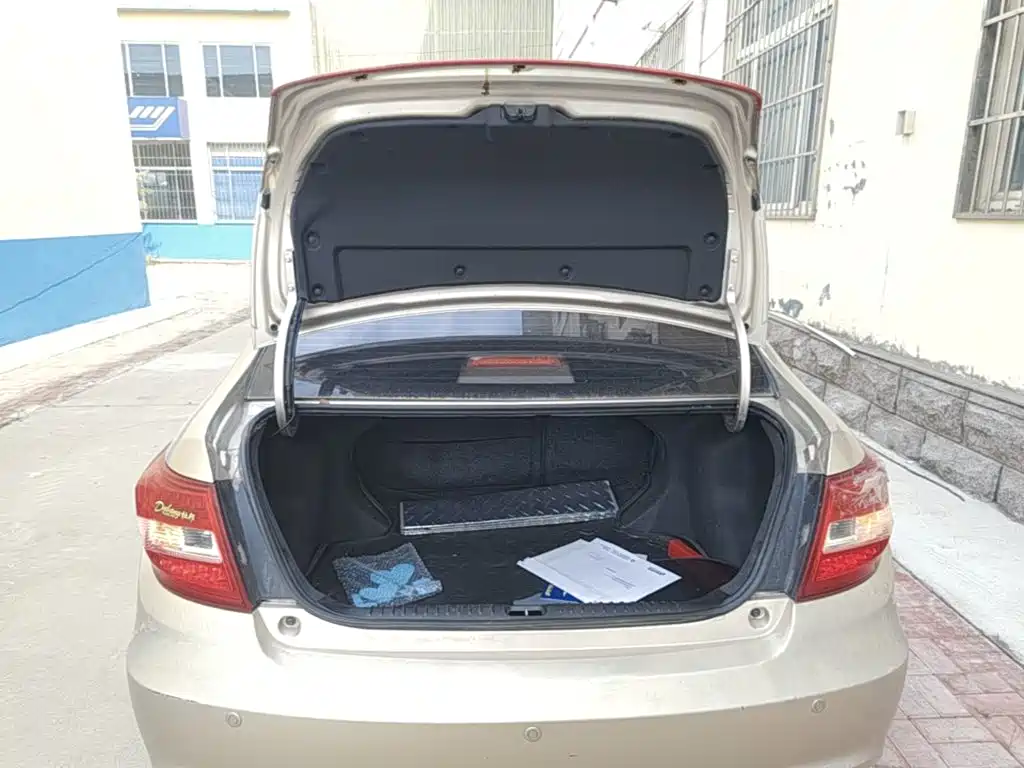 Geely Vision — миниатюра 19
