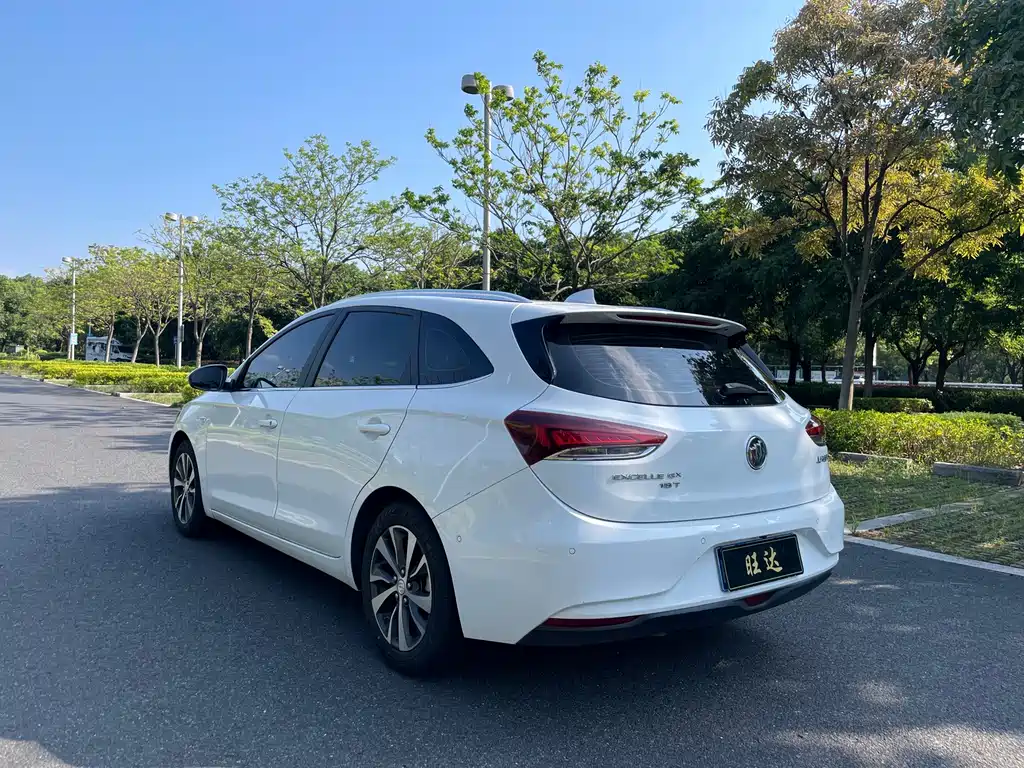 Buick Excelle — миниатюра 7