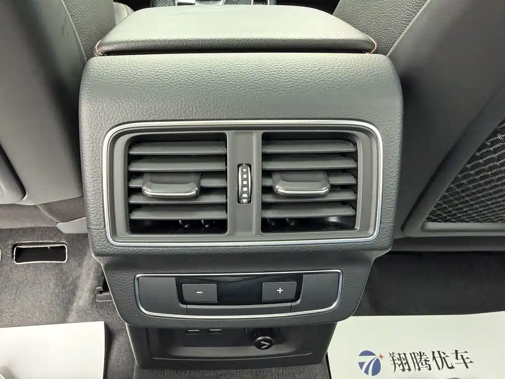 Audi Q5L — миниатюра 13