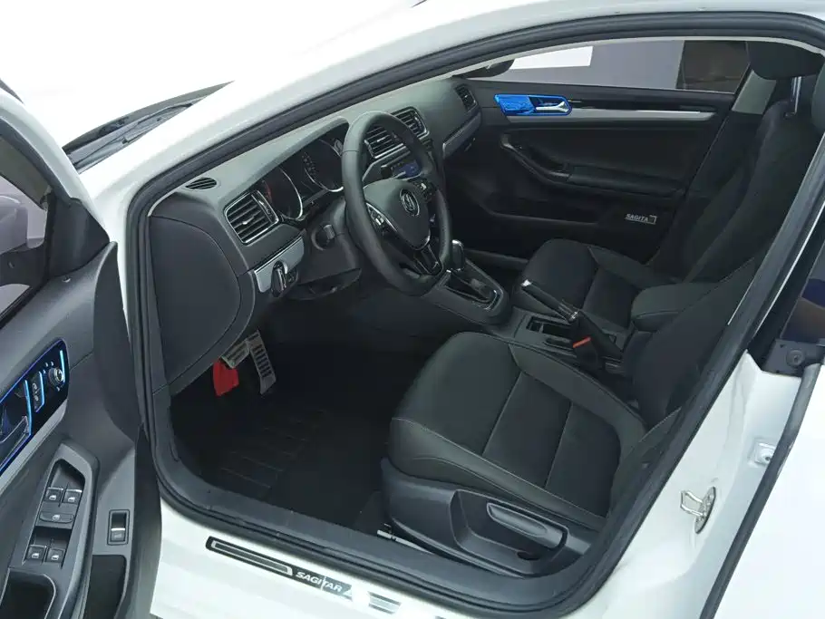 Volkswagen Sagitar — миниатюра 9