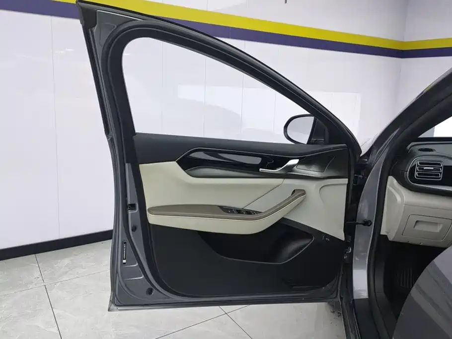 BYD Qin PLUS — миниатюра 7